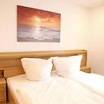 Haus Norderhoog Apartment Westerland